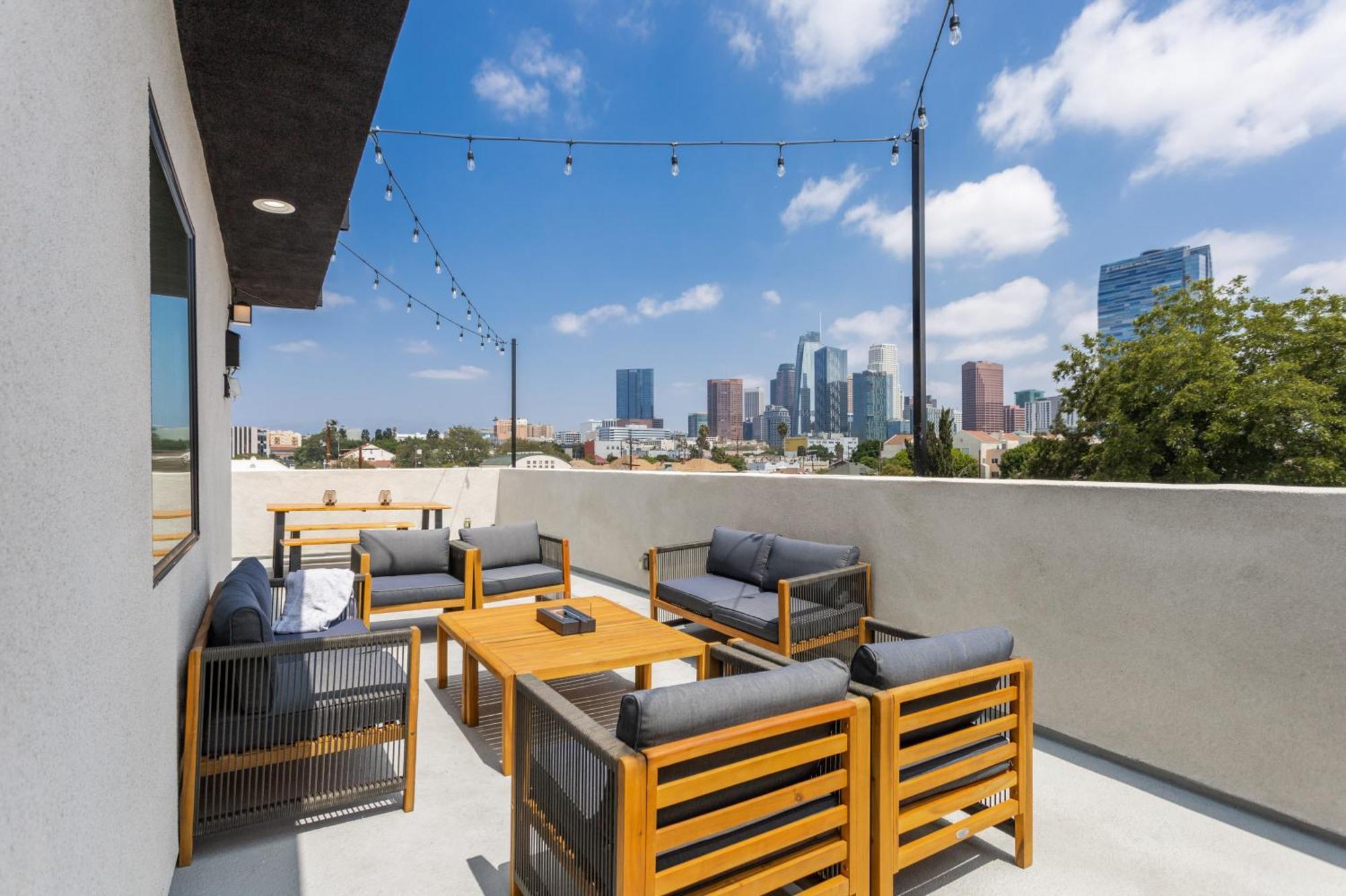 Stylish Dtla With Views Сasa de vacaciones *